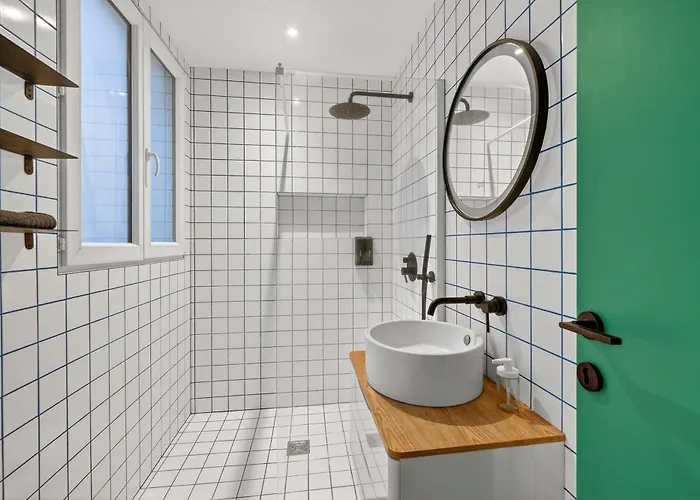 Quartier Les Marais 1 Bedroom With Netflix *